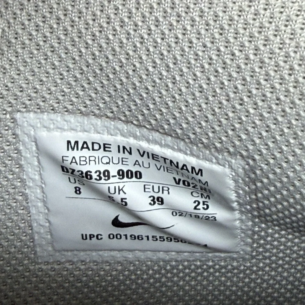 Nike please check